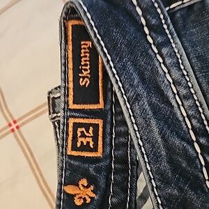 Rock Revival 32x32 Adele Skinny